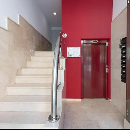 With Private Terrace, Kingsize Bed, Highspeed-wifi & Ac Málaga